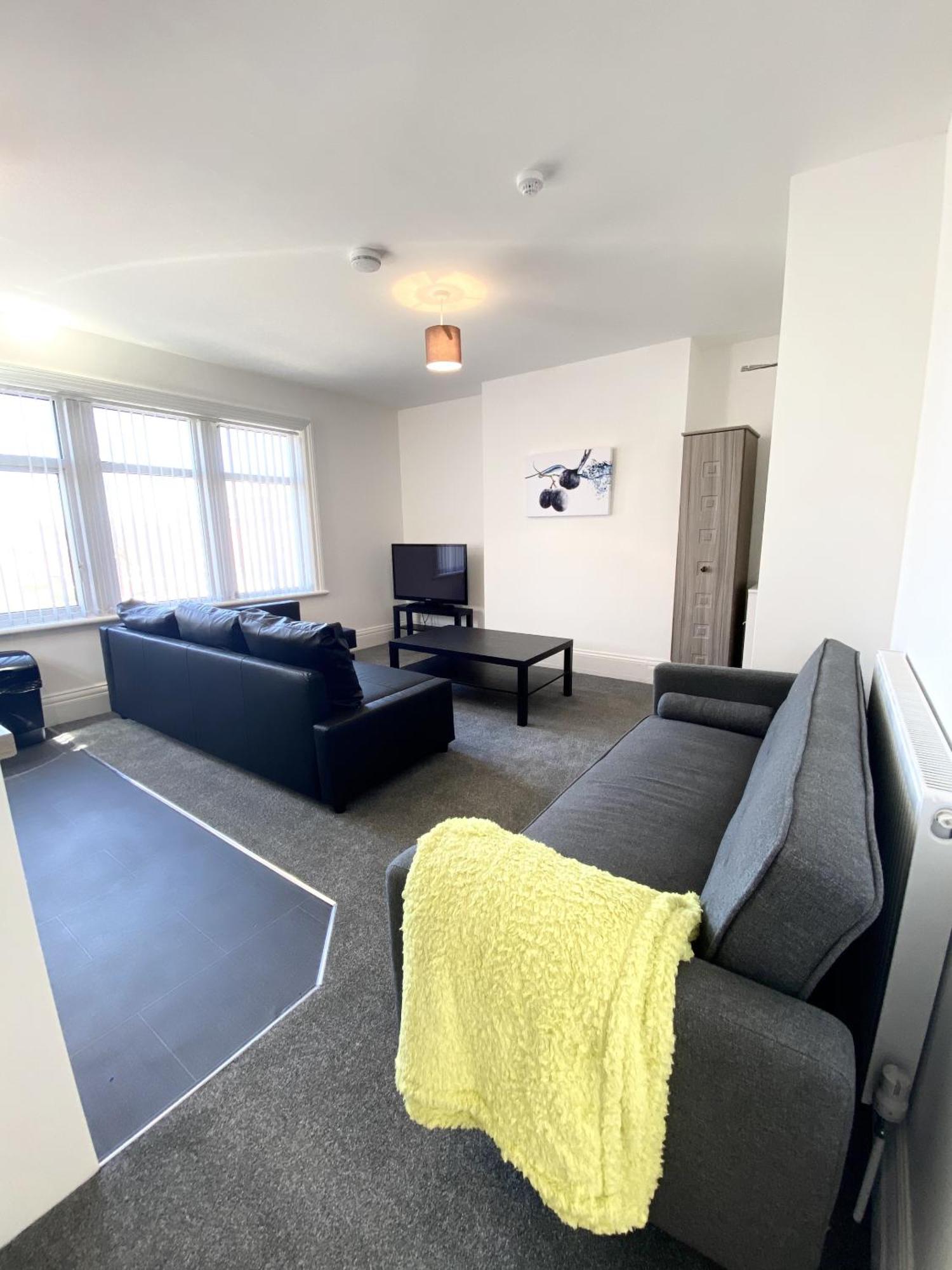 Cherry Property - Hornby Road Blackpool Quarto foto
